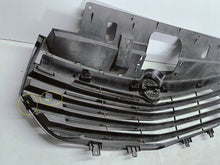 Load image into Gallery viewer, Opel Vivaro II B 14- FRONT BUMPER GRILLE CHROME 623104066R
