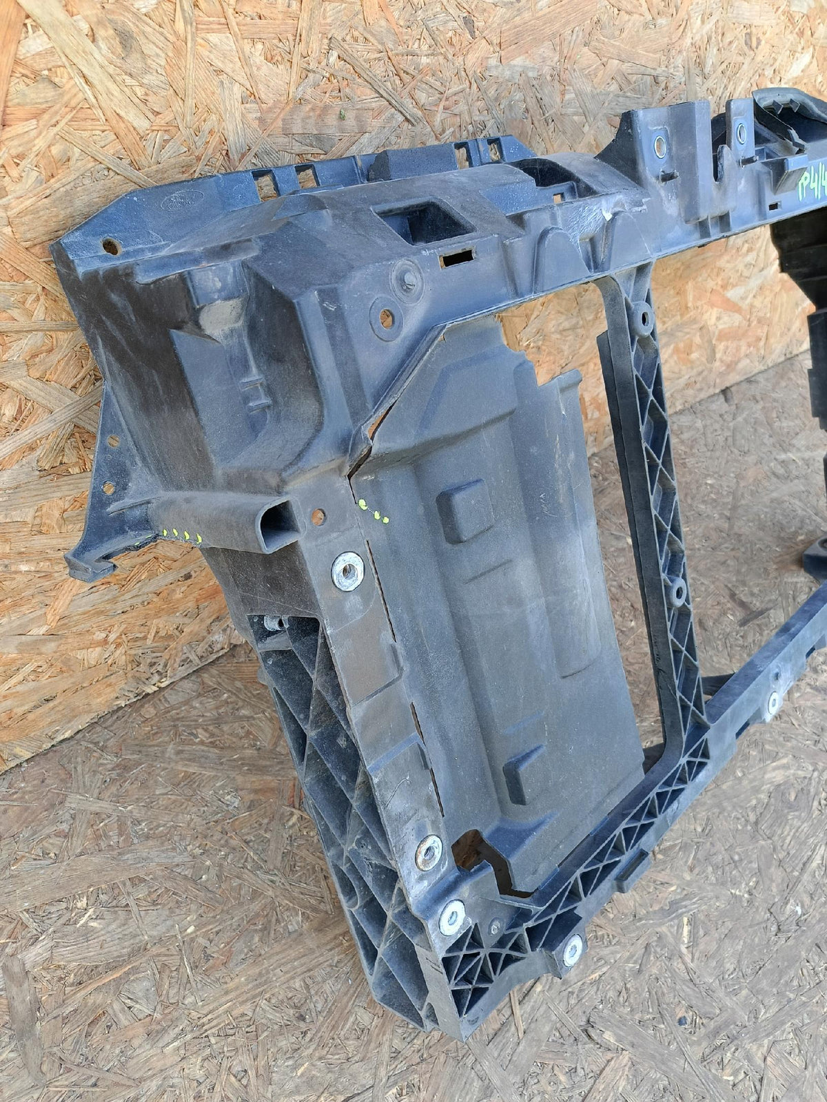 Ford Fiesta MK7 08- Section Renfort Avant Frontal 8V51-A16E146-Af — photo 5 sur 16