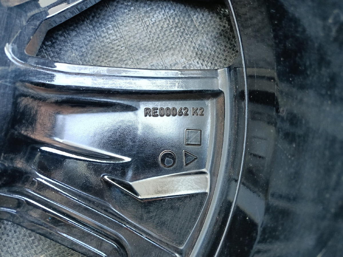 Felge Aluminium Renault Megane IV E-Tech 7.0"x20" 5X114.3 ET 34 403003990R — Foto 15 von 16