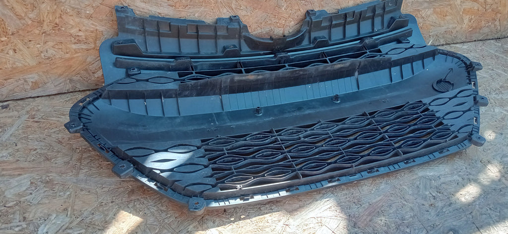 HYUNDAI I10 II 2 13- ATRAPA KRATKA GRILL 86569-B9000