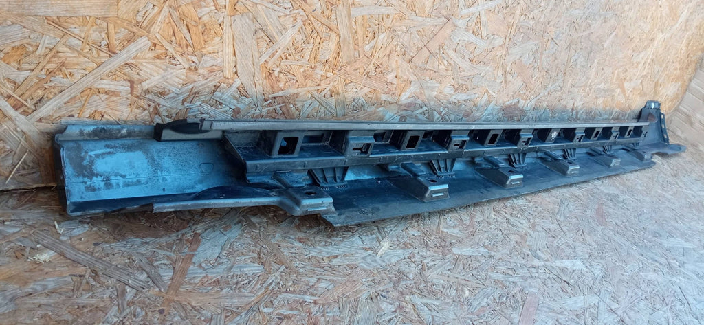 Volkswagen PASSAT B8 14- PRÓG LISTWA PROGOWA NAKŁADKA PRAWA 3G0853858