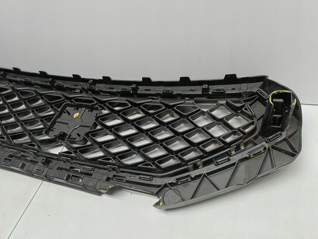 SEAT TARRACO 5FJ 18- MITTELGITTER STOßSTANGE VORNE 5FJ853651B