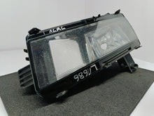 Laden Sie das Bild in den Galerie-Viewer, VOLKSWAGEN TOURAN II 15- HALOGENSCHEINWERFER NEBELSCHEINWERFER LINKS 5TA941661