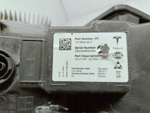 Laden Sie das Bild in den Galerie-Viewer, TESLA MODEL 3 M3 MY Y LIFT 20- SCHEINWERFER LINKS VOLL LED EU 1514952-20-E