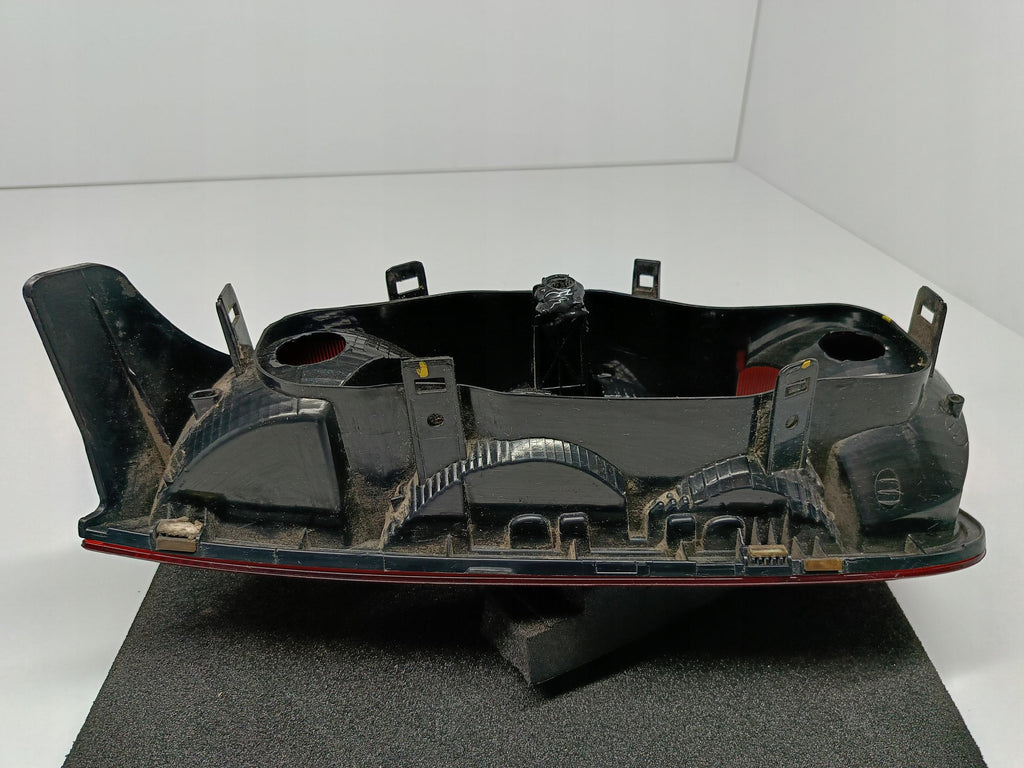 VOLKSWAGEN UP UP! 11- LAMPA PRAWA TYLNA PRAWY TYŁ 1S0945096G