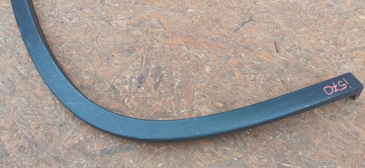 VW Tiguan I Lift 5N0 11- Nakładka Listwa Błotnika Lewy Tył 5N0854819C — zdjęcie 6 z 13