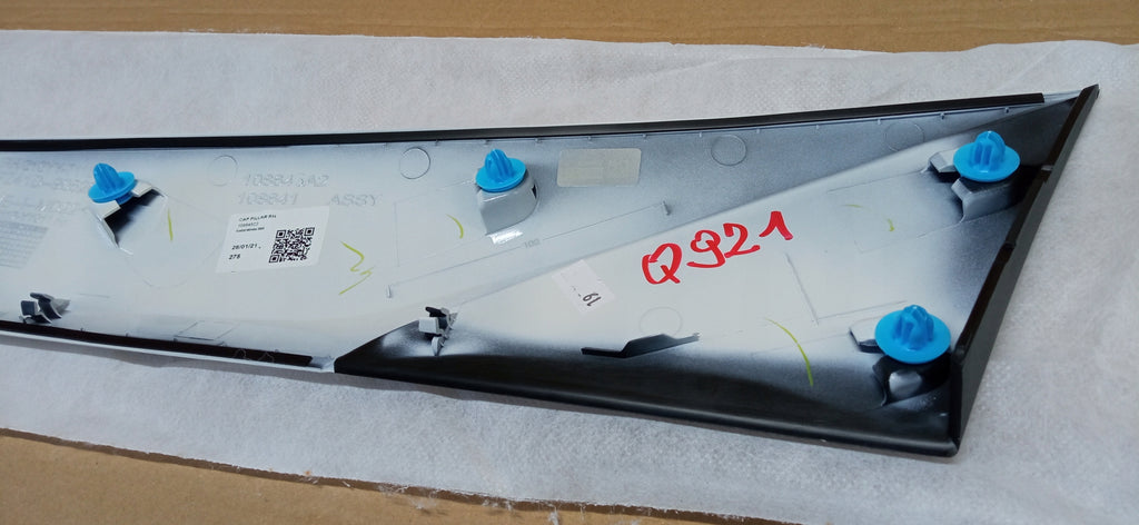 TOYOTA AYGO II 14- KOTFLÜGELLEISTE RECHTS VORNE NEU PZ41D-90520