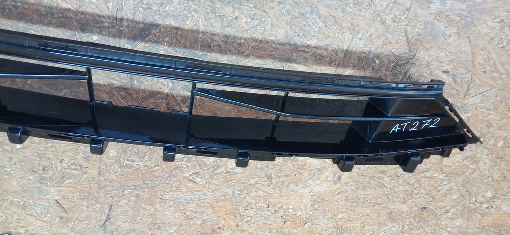 FORD KUGA MK3 ESCAPE ST 19 ATRAPA GRILL KRATKA ZDERZAKA PRZÓD LV4B-17K945-S