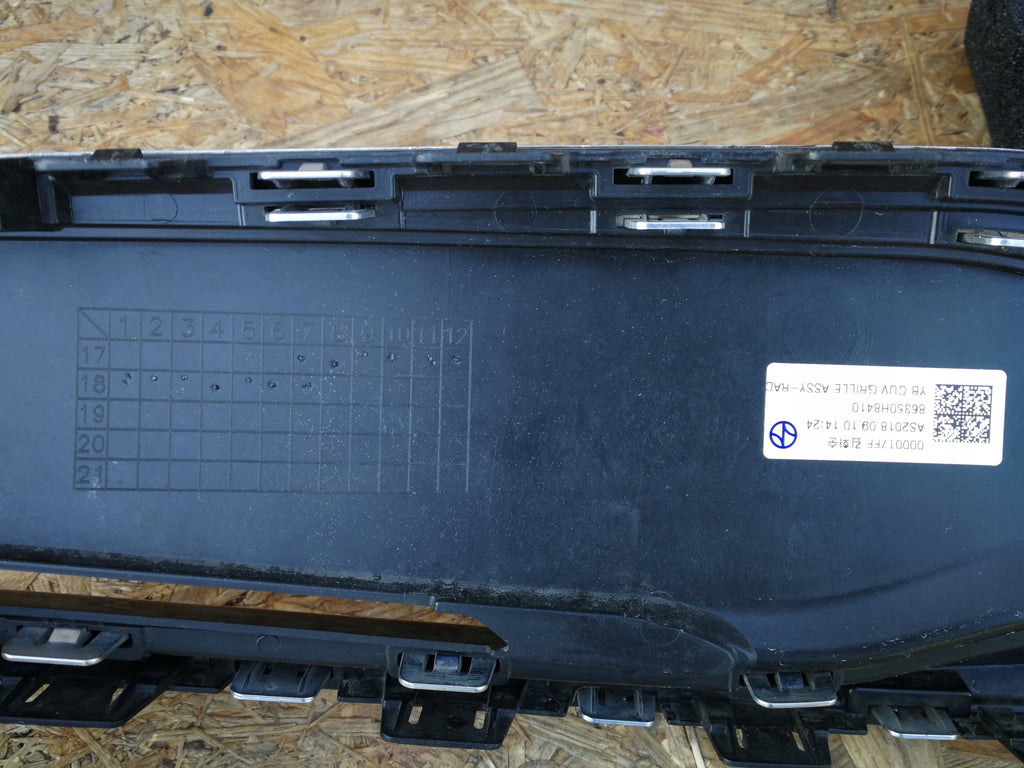 KIA STONIC YB 17- KÜHLERGRILL STOSSSTANGE VORNE 86351-H8410