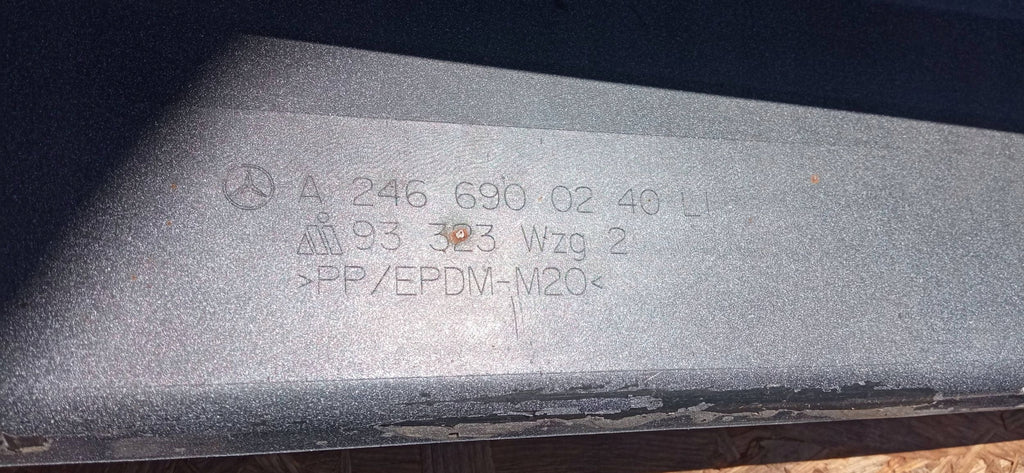 Mercedes-Benz B KLASSE II W246 11- SCHWELLER SCHWELLERLEISTE LINKS A2466900240