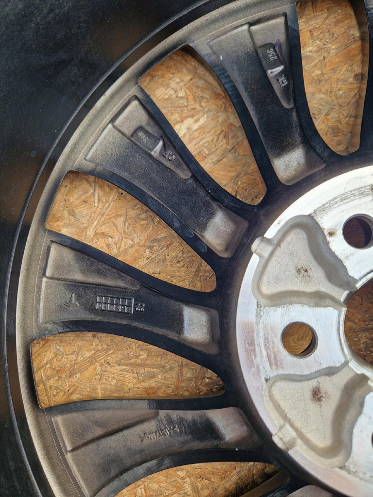 FELGA TESLA Y UBERTURBIN 21X9,5J 5X114.3 ET40 1188226-00-B
