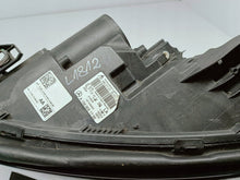 Laden Sie das Bild in den Galerie-Viewer, Mercedes-Benz GLA W156 13- SCHEINWERFER LINKS BI-XENON A1569061700