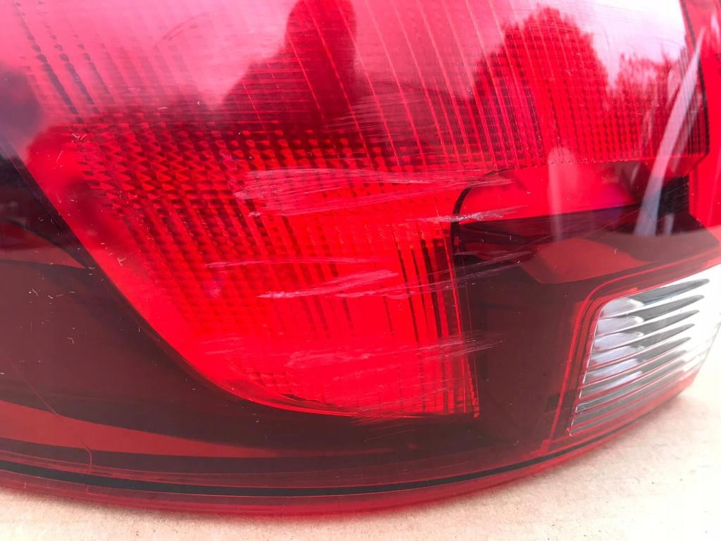 OPEL ASTRA K LAMPA LEWA TYŁ TYLNA KOMBI 39077374
