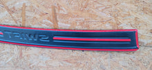 Załaduj zdjęcie do przeglądarki galerii, SUZUKI SWIFT 05- LISTWA OCHRONNA NAKŁADKA PROGU ZDERZAKA TYŁ