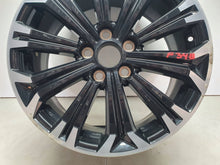 Laden Sie das Bild in den Galerie-Viewer, Toyota Corolla E21 ALUFELGE 17 ZOLL 7.5x17 ET40 5X114.3 CMS1029