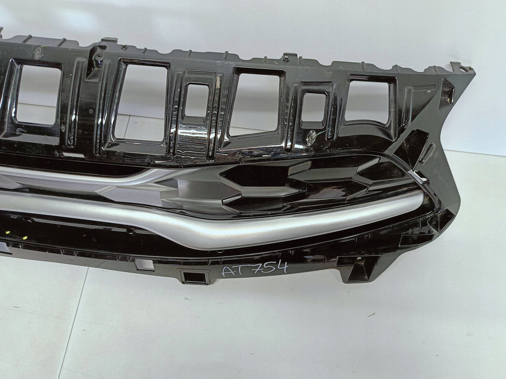 KIA Ceed III LIFT PHEV 21- ATRAPA GILL ZDERZAKA PRZEDNIEGO 86351-CR300