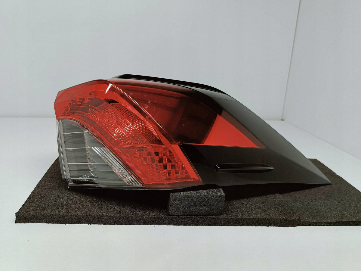 Toyota Rav 4 V XA50 19- Lampa Prawy Tył Prawa Tylna OE 81550-42230 — zdjęcie 1 z 15
