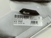 Laden Sie das Bild in den Galerie-Viewer, Renault Megane V E-Tech 22- HINTERE STOßSTANGENLEISTE BLANC 850708745R