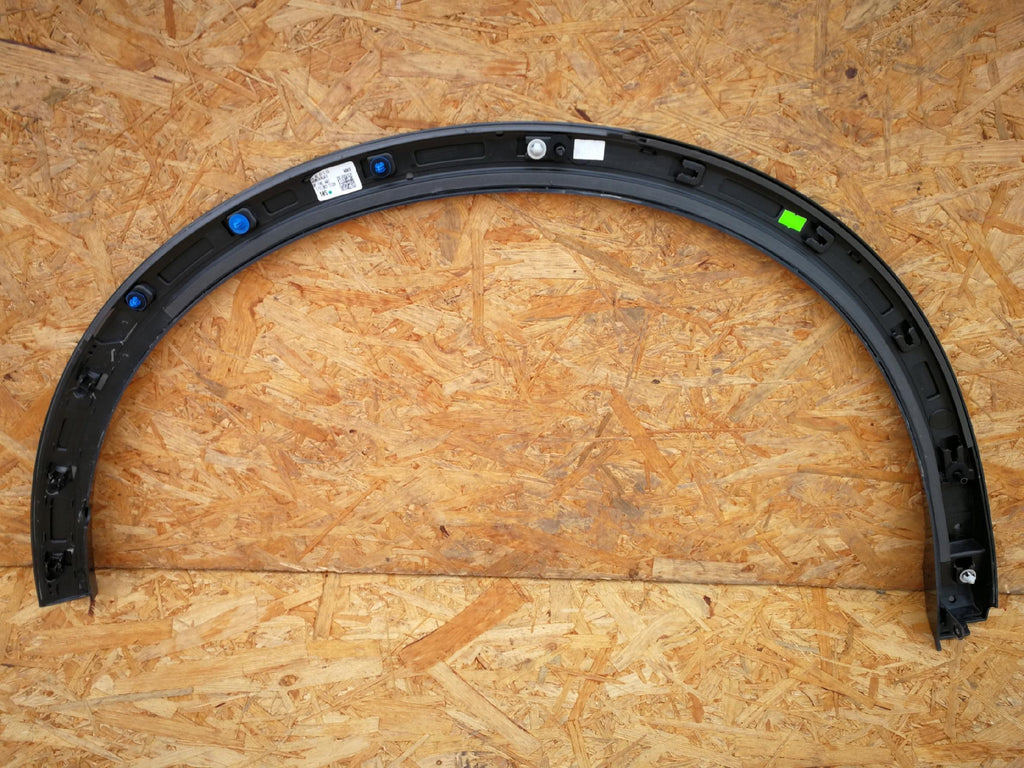 AUDI Q4 E TRON 89A KOTFLÜGELLEISTE LINKS HINTEN