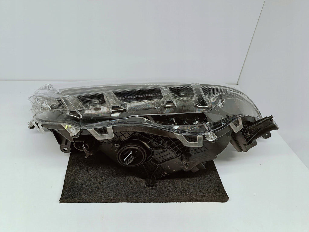 TOYOTA RAV4 V LIFT 22- LAMPA LEWA PRZÓD PRZEDNIA FULL LED EU 81185-42G10