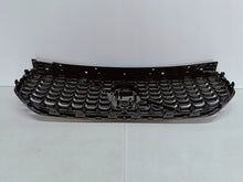 Load image into Gallery viewer, VOLVO XC40 LIFT R-DESIGN 22- ATRAPA GRILL KRATKA ZDERZAKA PRZÓD 32291466