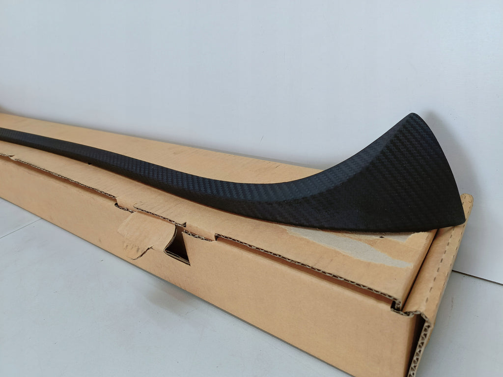 TOYOTA AURIS II 12- HECKKLAPPENSPOILER CARBON NEU PW156-02001-00