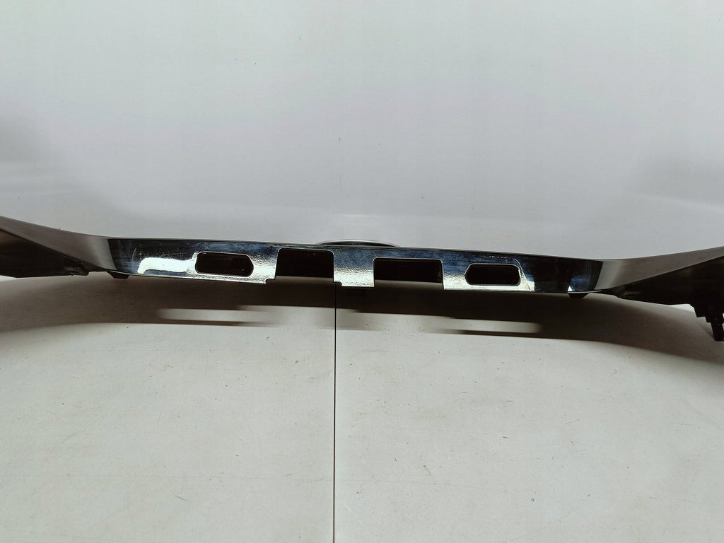 Toyota bZ4X BZ4X 22- BLENDA NAKŁADKA KLAPY BAGAŻNIKA TYŁ 76801-42300