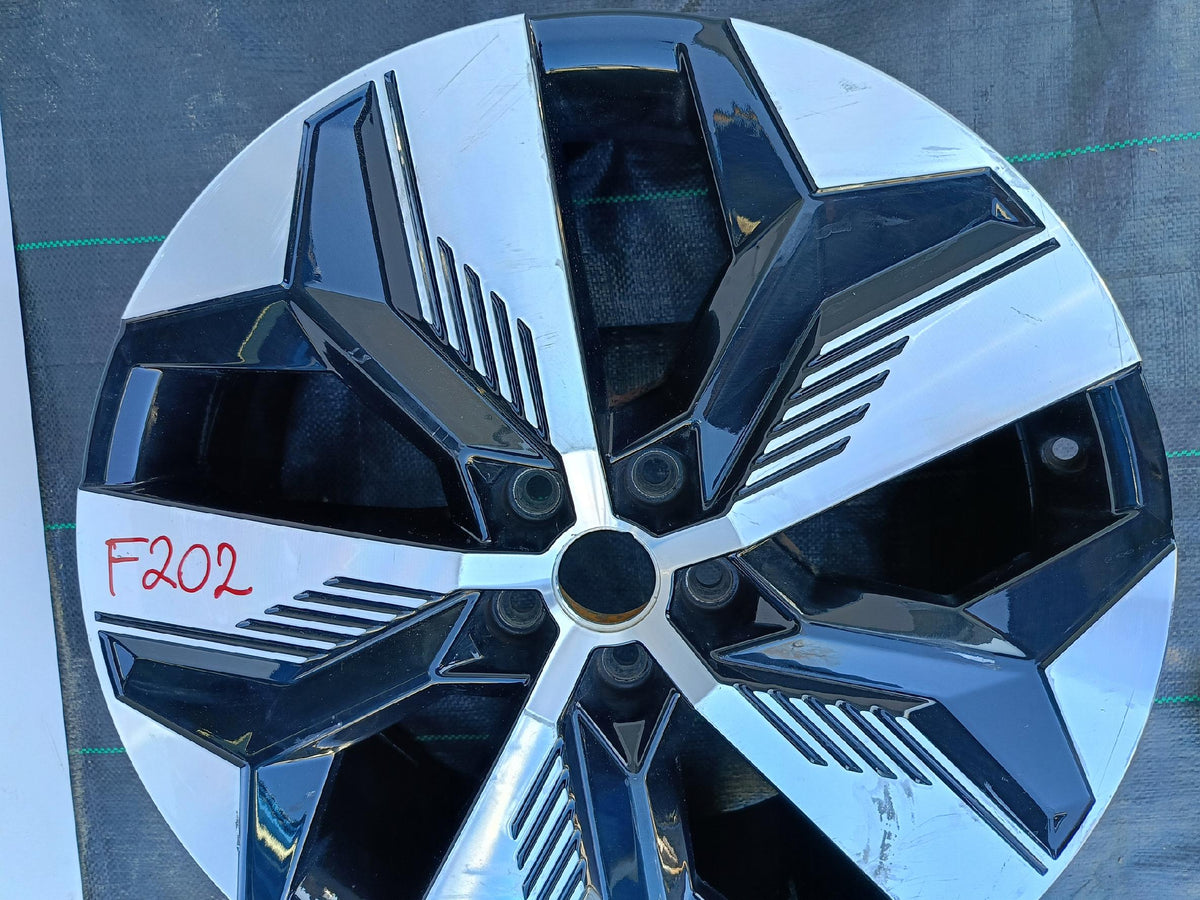 Felge Aluminium Renault Megane IV E-Tech 7.0"x20" 5X114.3 ET 34 403003990R — Foto 5 von 16