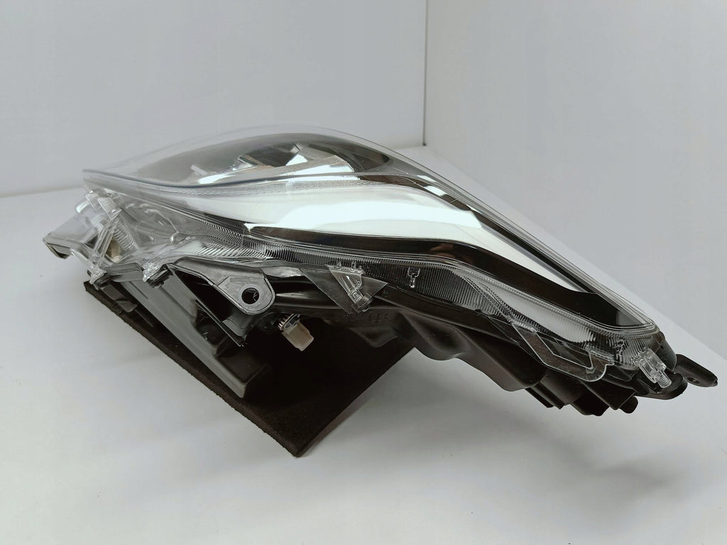 TOYOTA YARIS IV 4 19- LAMPA REFLEKTOR LEWY PRZÓD FULL LED KOITO K0-8 EU
