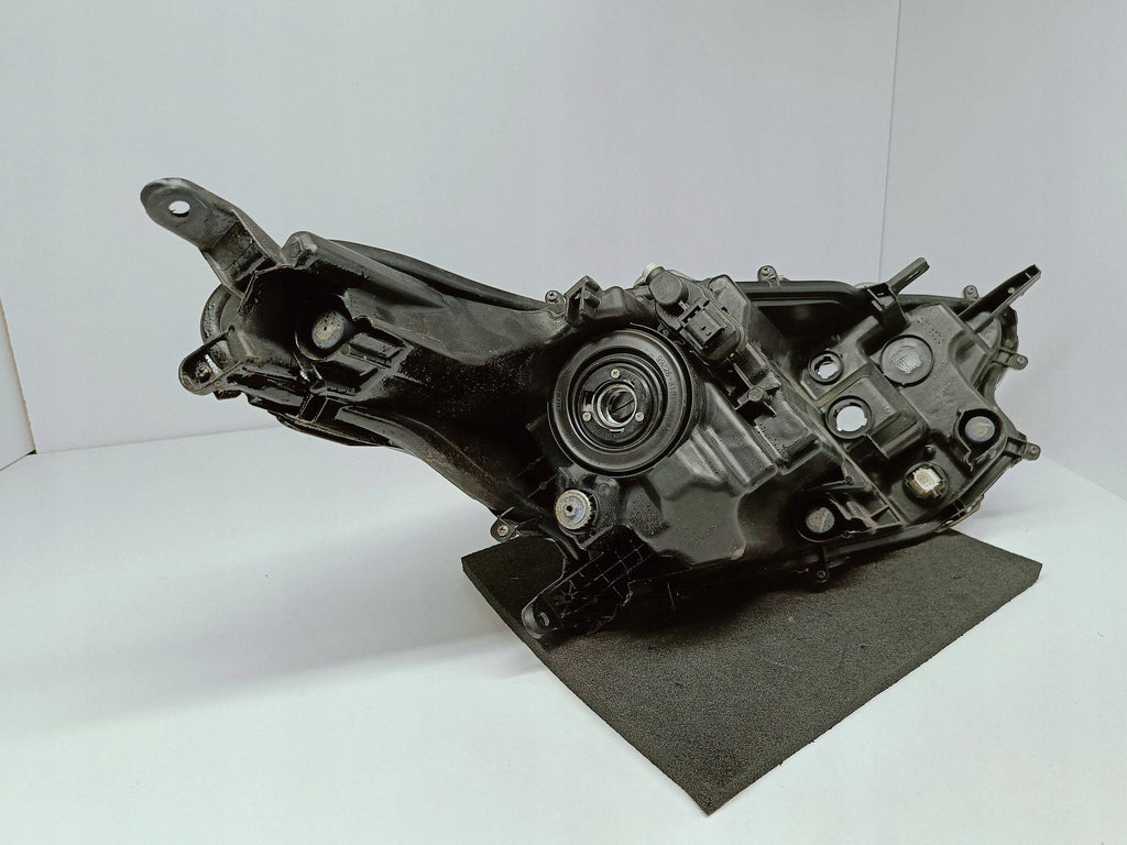 TOYOTA YARIS IV 4 19- SCHEINWERFER LINKS VORNE LINSE KOITO K0-6 EU
