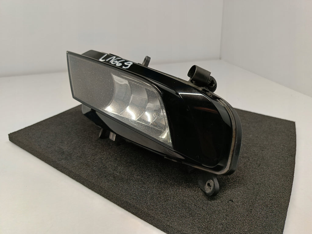 AUDI A4 B8 LIFT 11- HALOGEN PRZECIWMGIELNY ŚWIATŁO LEWY PRZÓD 8K0941699