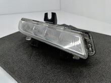 Laden Sie das Bild in den Galerie-Viewer, RENAULT CLIO 4 IV CAPTUR 12- HALOGEN DRL RECHTS LEUCHTE 266003864R