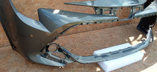 Laden Sie das Bild in den Galerie-Viewer, TOYOTA COROLLA E21 19- STOßSTANGE VORNE PDC STOßSTANGENLEISTEN 52119-02P40