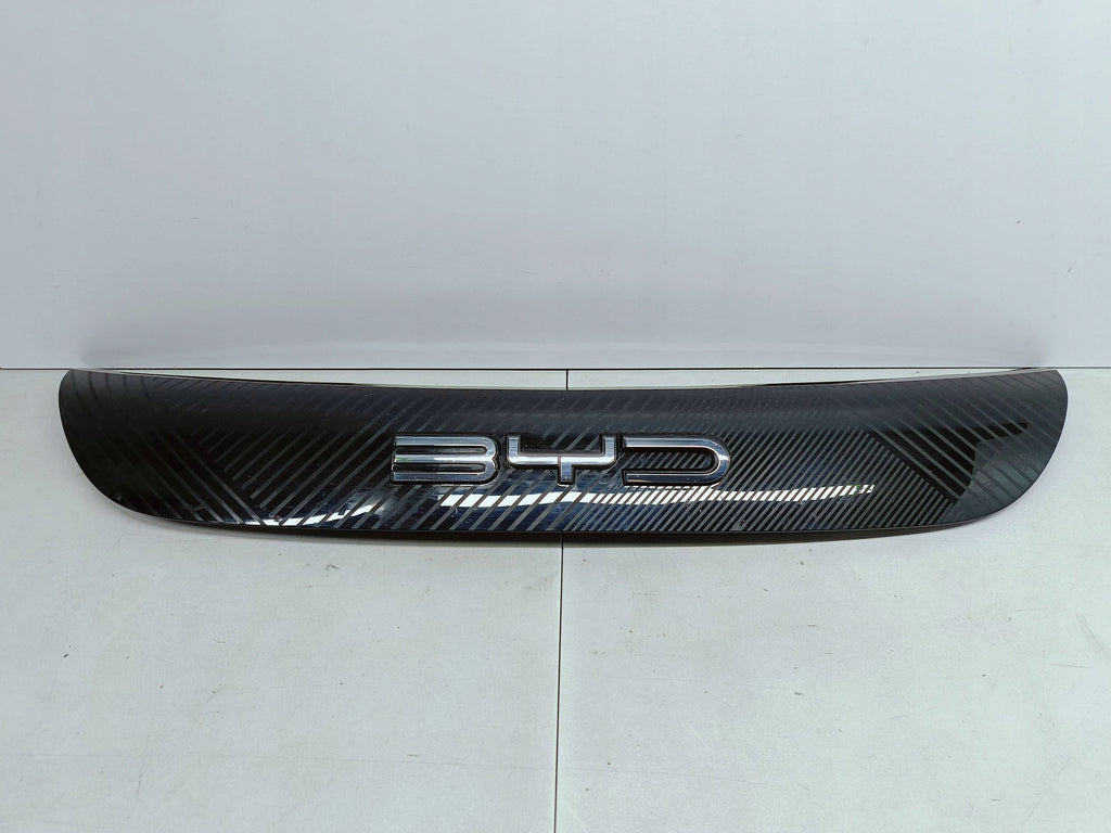 BYD Dolphin EV 23-ATRAPA GRILL BLENDA NAKŁADKA ZDERZAKA PRZÓD EM2E-2803116C