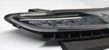 Load image into Gallery viewer, HYUNDAI KONA I 17- LAMPA GÓRNA ŚWIATŁO DRL LEWY PRZÓD 92207-J9000