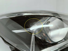 Laden Sie das Bild in den Galerie-Viewer, TOYOTA YARIS III LIFT 17- SCHEINWERFER RECHTS VORNE LINSE+LED EU KOITO OD-197