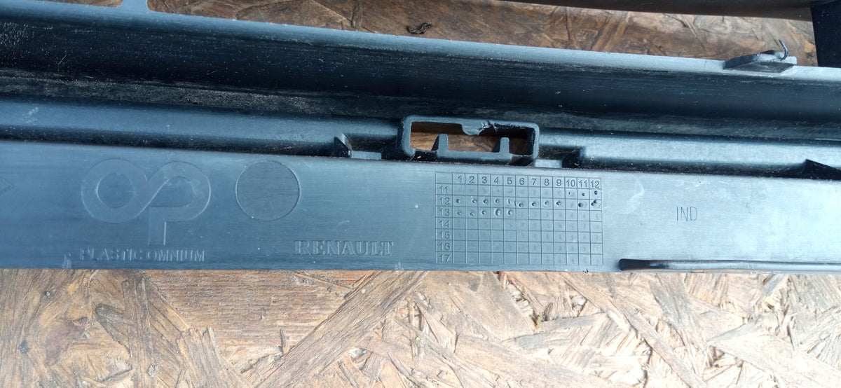 Renault Clio IV 4 12- Kühlergrill Gitter Mittlere Grill 622542958R — Foto 10 von 11