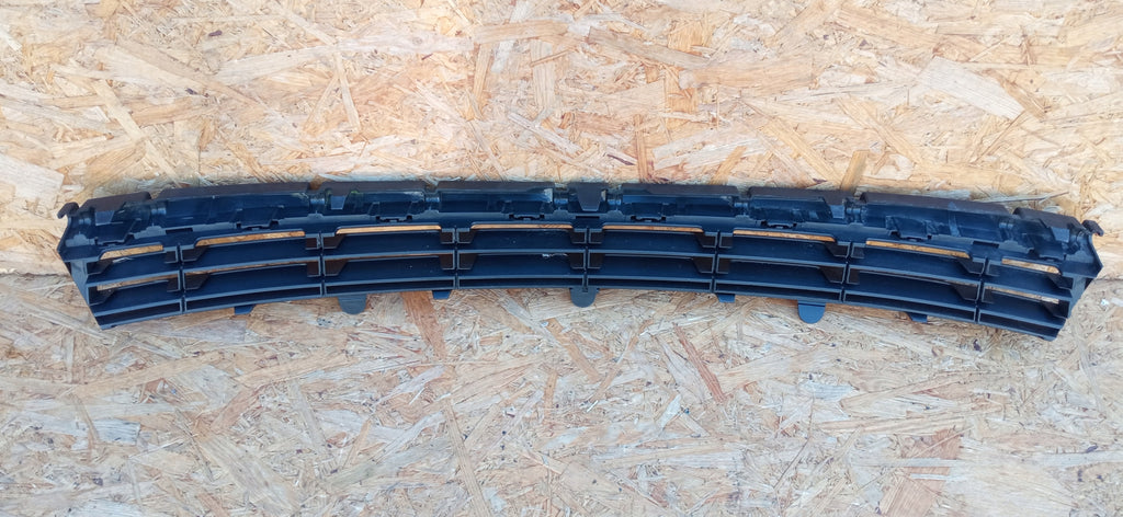 BERLINGO PARTNER II 08- MITTELGITTER GRILL STOSSSTANGE VORNE 9682581877