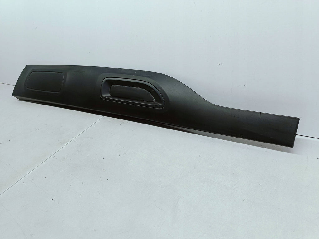 Citroen C4 Cactus FL 17- LISTWA DRZWI PRAWY PRZÓD PRAWA PRZEDNIA 9823415577