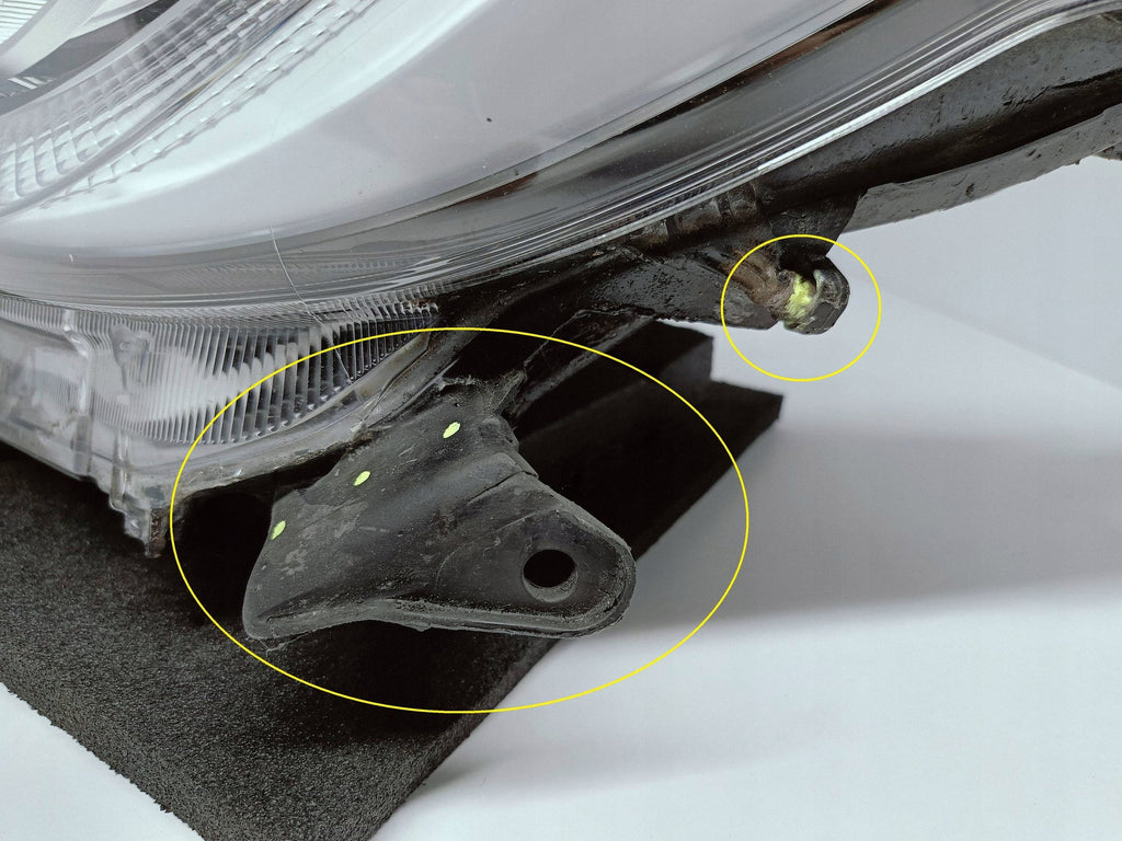 TOYOTA YARIS IV 4 19- LAMPA REFLEKTOR LEWY PRZÓD FULL LED KOITO K0-8 EU