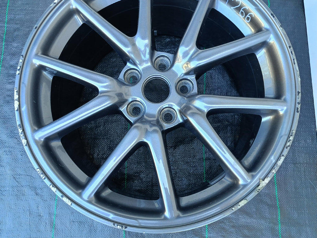 FELGA ALUMINIOWA TESLA MODEL 3 18''x8.5'' 5x114,3 ET40 1044221-00-C