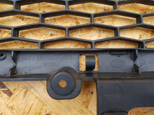 Załaduj zdjęcie do przeglądarki galerii, LAND ROVER DISCOVERY SPORT L550 14- KRATKA ATRAPA GRILL FK72-17K945-A