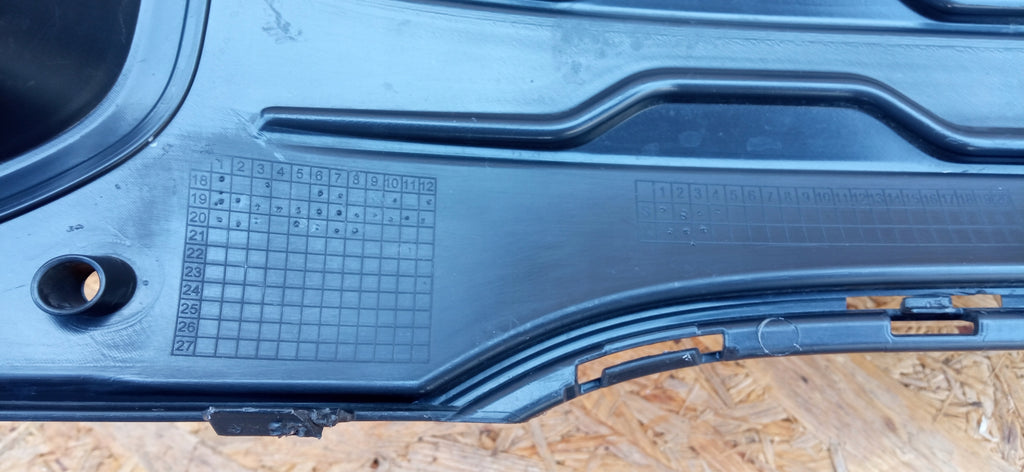 VOLKSWAGEN T-CROSS 18- KÜHLERGRILL VERKLEIDUNG STOßSTANGE VORN 2GM853677