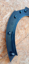 Laden Sie das Bild in den Galerie-Viewer, CITROEN C4 CACTUS LIFT 17- RADHAUSVERKLEIDUNG HINTEN LINKS 9819474277
