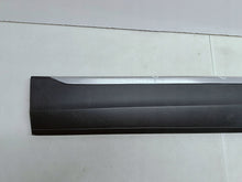 Załaduj zdjęcie do przeglądarki galerii, Volkswagen T-Roc 17- LISTWA NAKŁADKA DRZWI LEWY PRZÓD CHROM 2GA854939