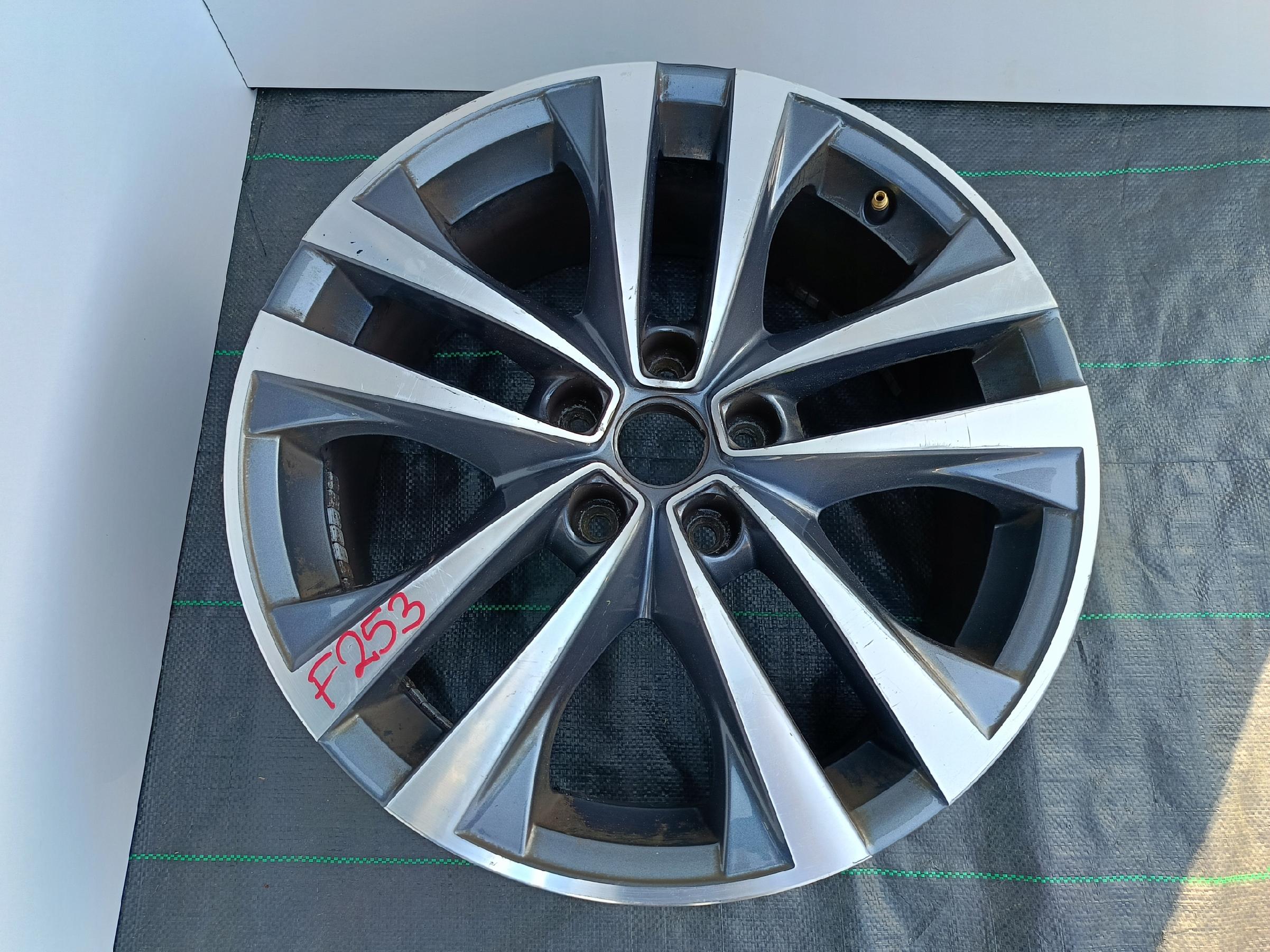 FELGA ALUMINIOWA RENAULT OE 7.5