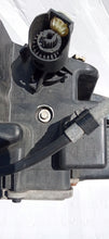 Laden Sie das Bild in den Galerie-Viewer, TESLA MODEL S 12- SCHEINWERFER LINKS XENON EU 6005910-00-C