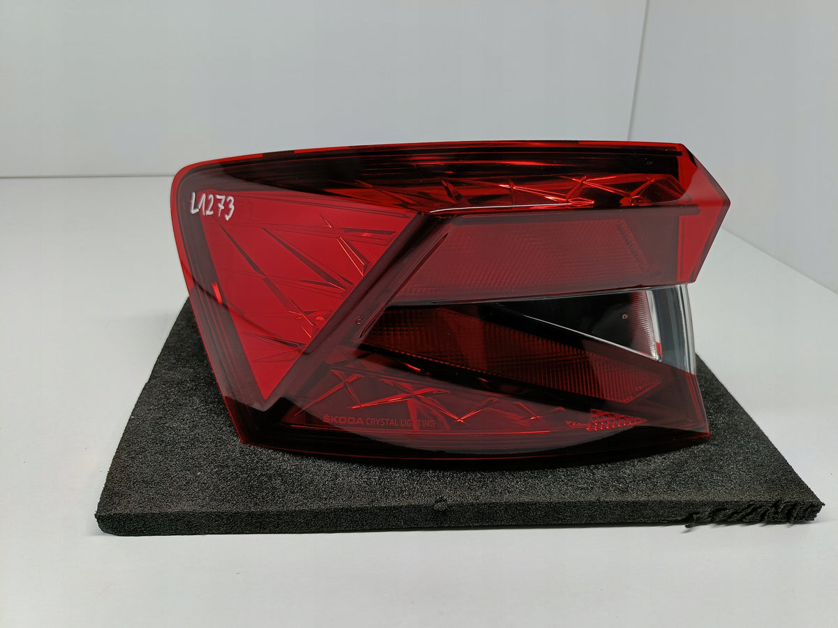Skoda Fabia IV 4 6VE Hb 21- Rear Left Light Rear 6VE945095 — photo 1 of 14