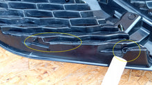 Laden Sie das Bild in den Galerie-Viewer, NISSAN QASHQAI II J11 13-17 KÜHLERGRILL GITTER 623124EA0D