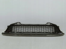Laden Sie das Bild in den Galerie-Viewer, Skoda Enyaq iV 20- GRILL GITTER STOSSSTANGE VORNE 5LA853677